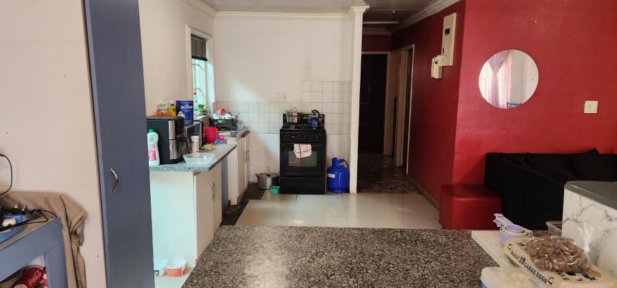3 Bedroom Property for Sale in New Woodlands Western Cape